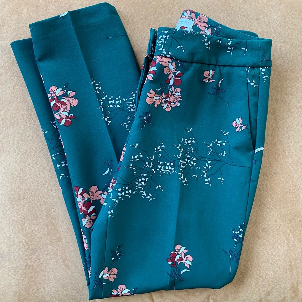 Crop Carolina Belle Pants. Size 4.